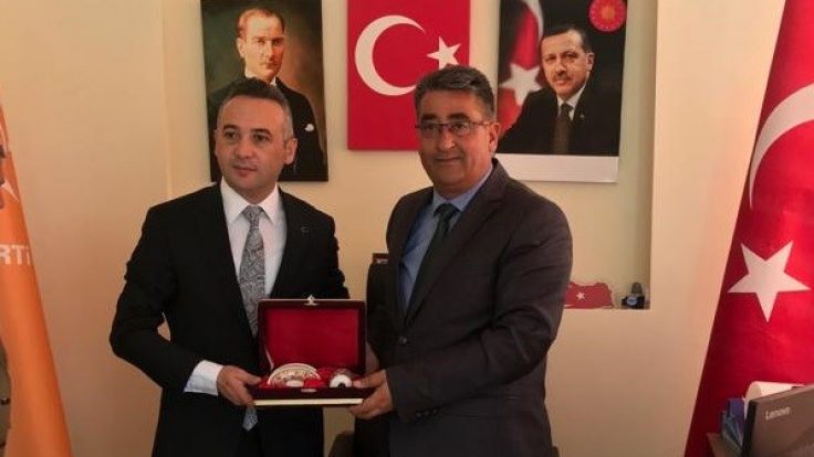 Ak Parti Elmadağ İlçe Başkanı , Derneğimiz Disiplin Kurulu Üyesi Meslektaşımız Sn. Mehmet ÇETE ‘yi ziyaret ettik.